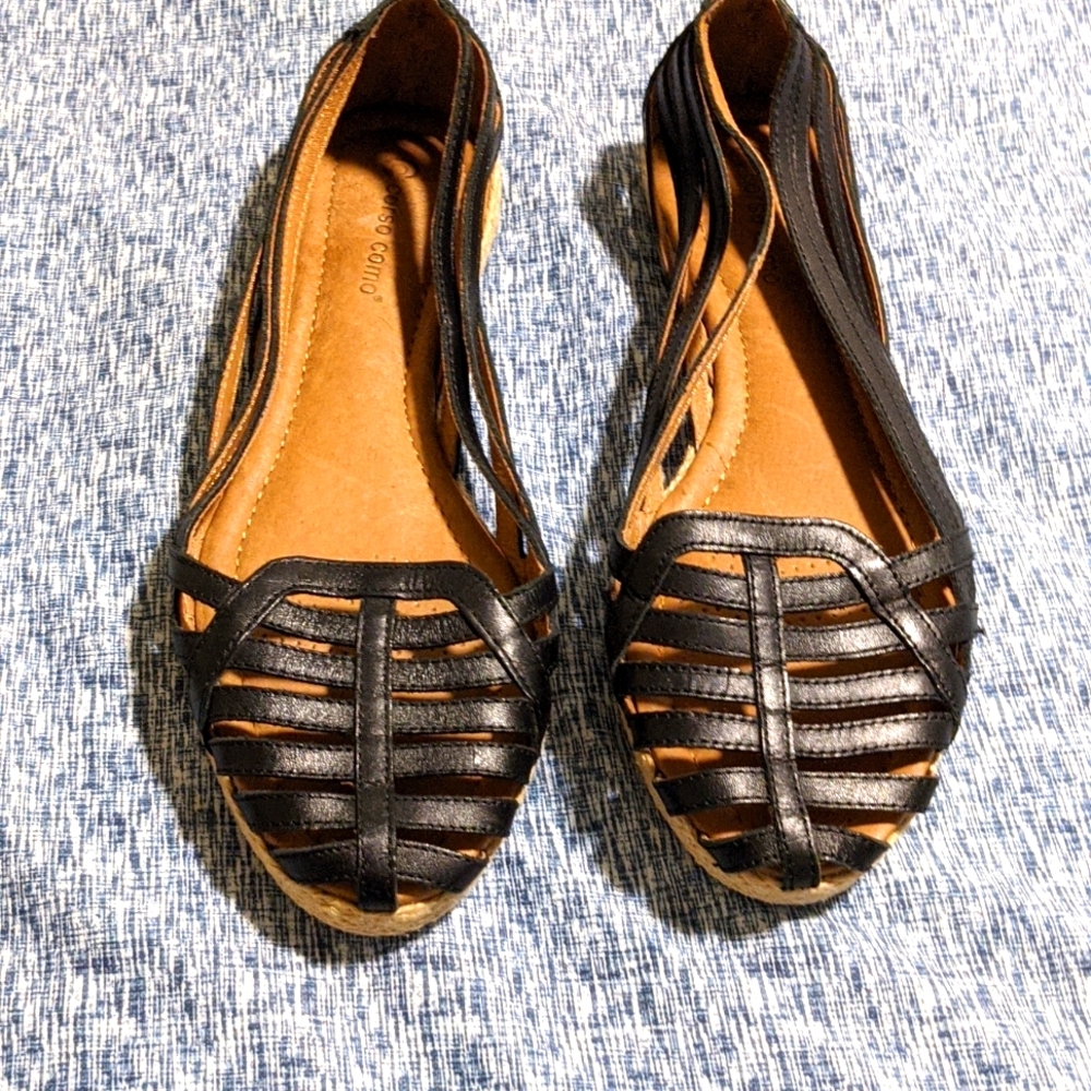 Corso como black sandals